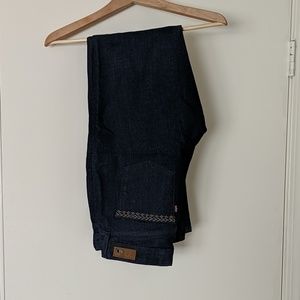 Levi's Demi Curve classic rise dark wash